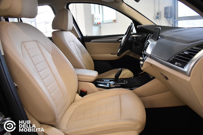 BMW X3 xDrive20d 48V Business Advantage